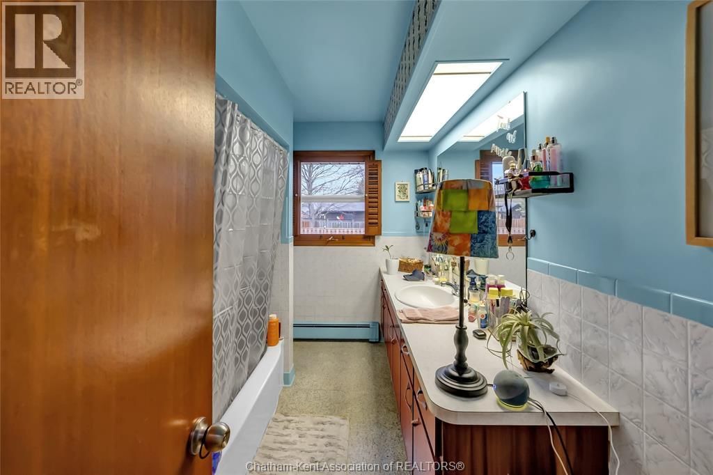 157 LITTLE STREET SOUTH Image 10