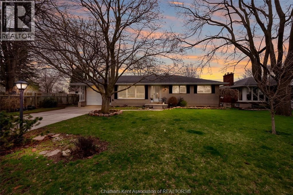 157 LITTLE STREET SOUTH Image 18