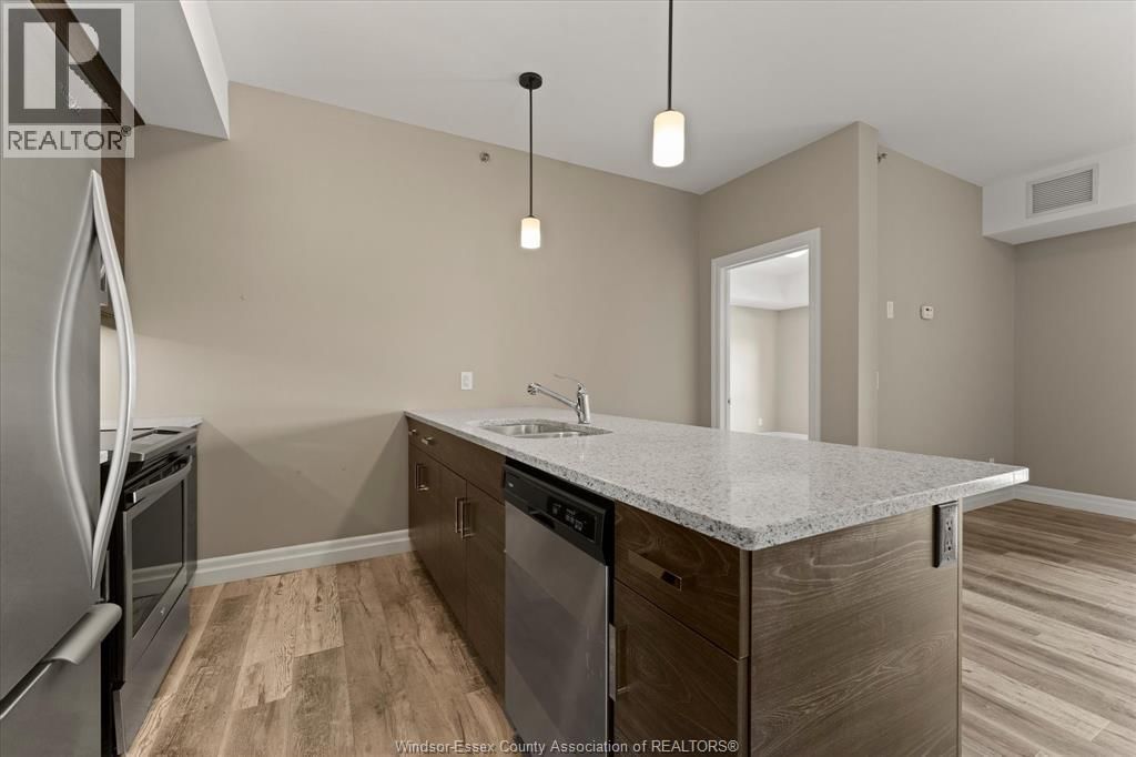 204 - 5840 NEWMAN Image 13