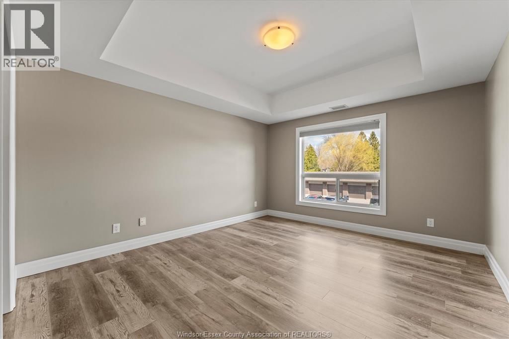 204 - 5840 NEWMAN Image 19