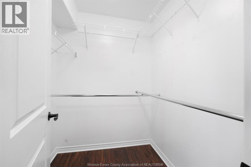 464 BROWN CRESCENT Image 13