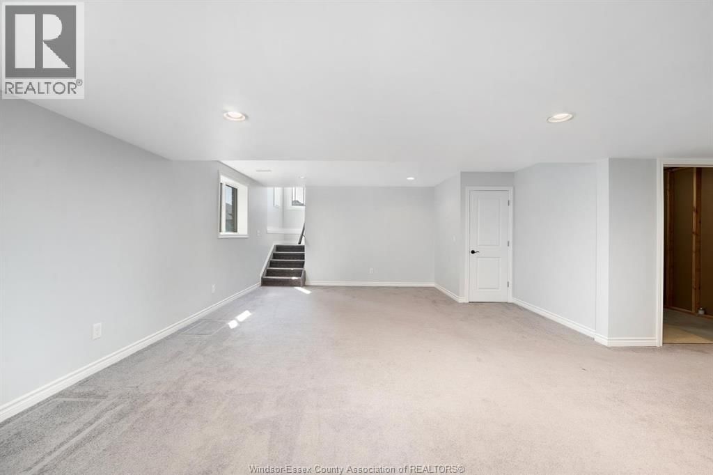 464 BROWN CRESCENT Image 20