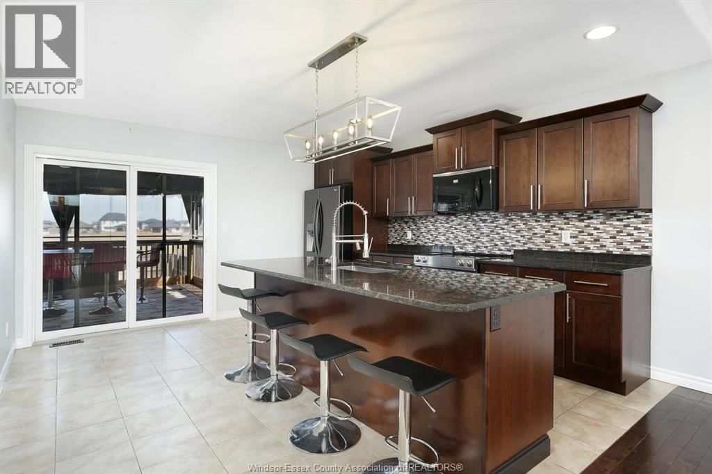 464 BROWN CRESCENT Image 7