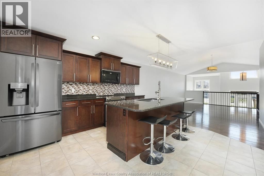 464 BROWN CRESCENT Image 8