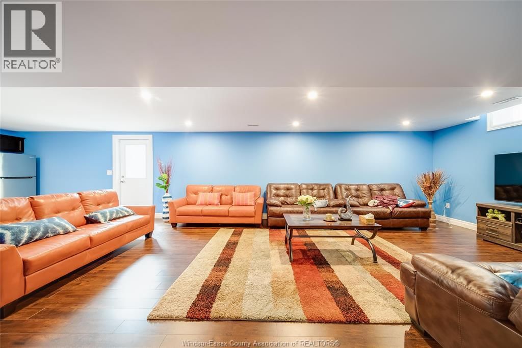 1665 ROCKPORT STREET Image 38