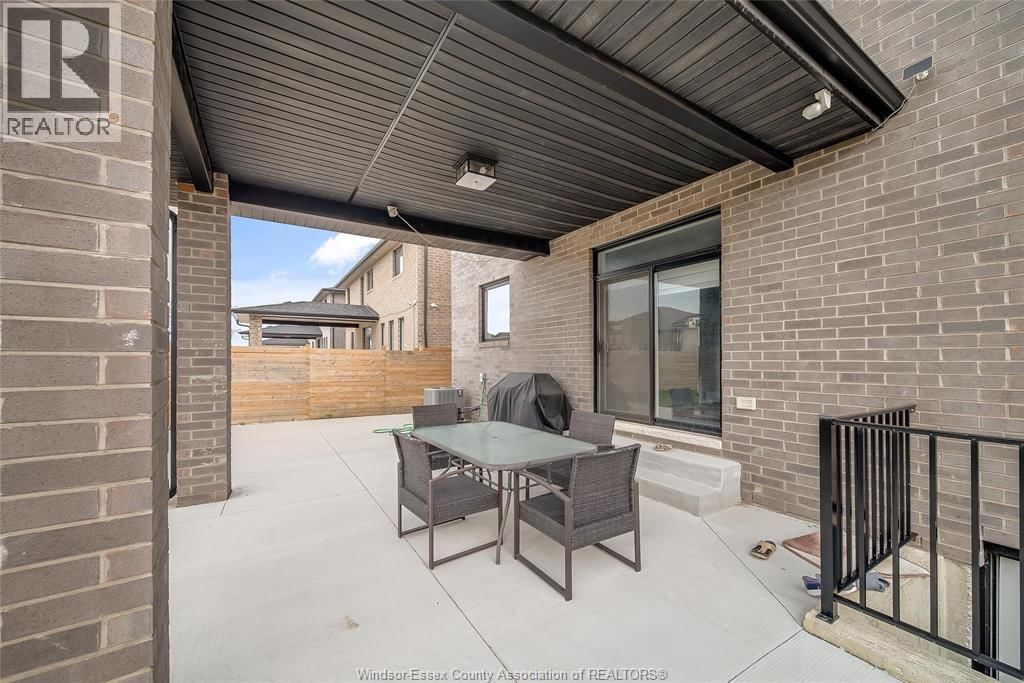 1665 ROCKPORT STREET Image 48