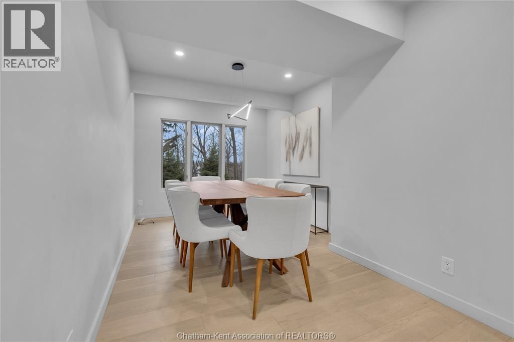 434 FRONT ROAD Image 21