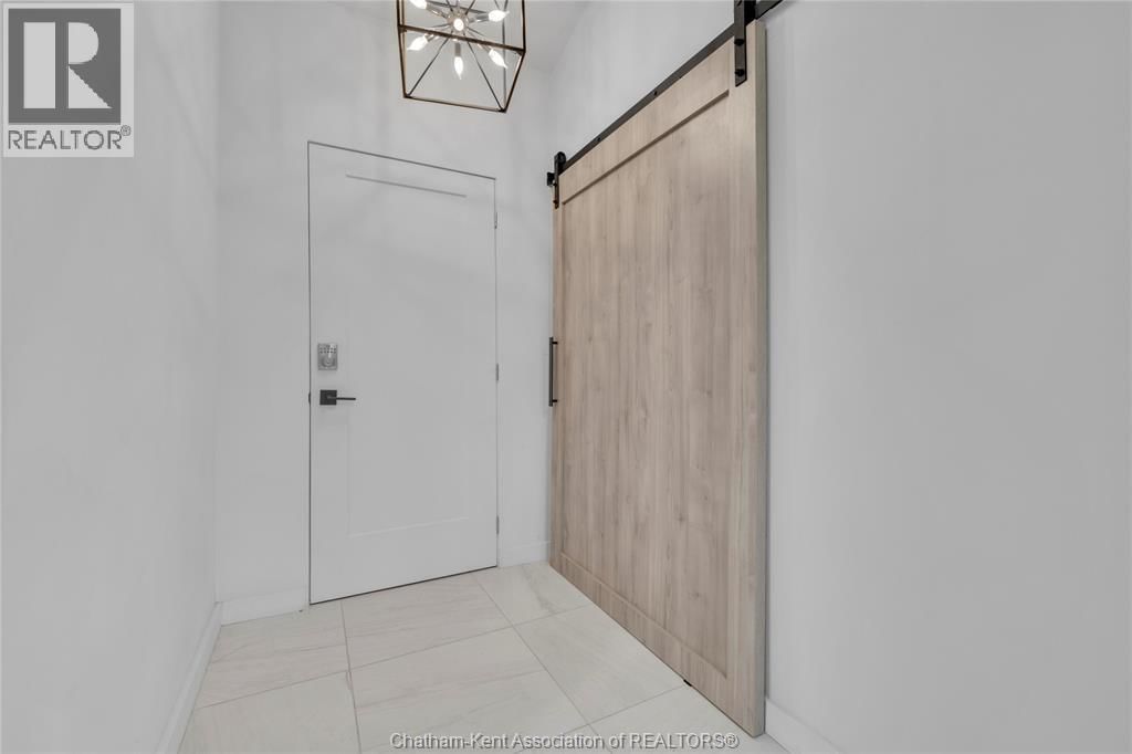 434 FRONT ROAD Image 24