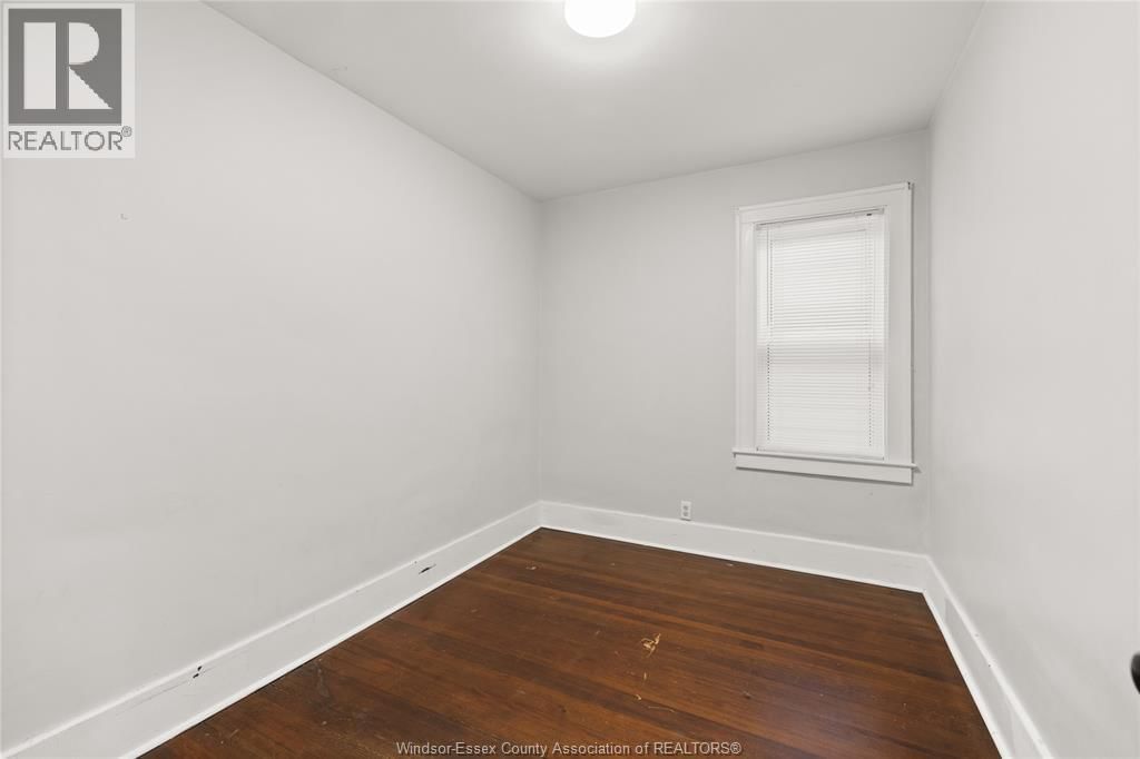 1389 LANGLOIS AVENUE Image 11