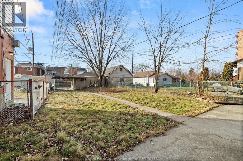 1389 LANGLOIS AVENUE Image 14