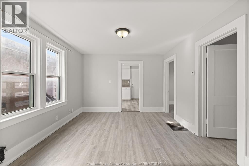 1389 LANGLOIS AVENUE Image 7