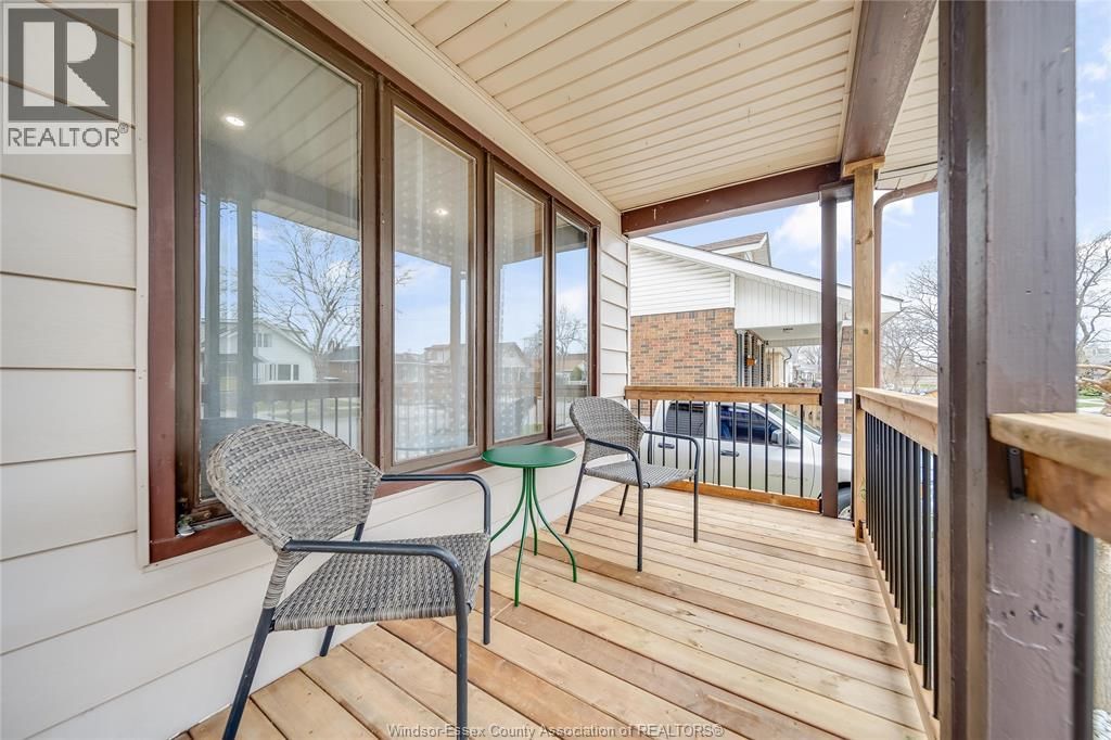 1381 ARTHUR ROAD Image 3