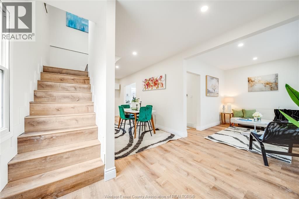 1381 ARTHUR ROAD Image 6