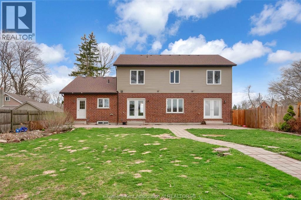 140 MAIN STREET WEST Image 9