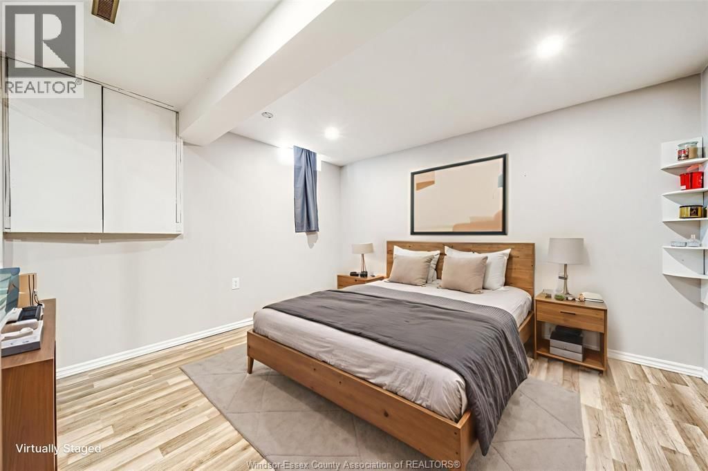 501 GREEN VALLEY DRIVE Image 32