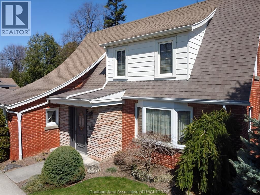 465 VICTORIA AVENUE Image 1