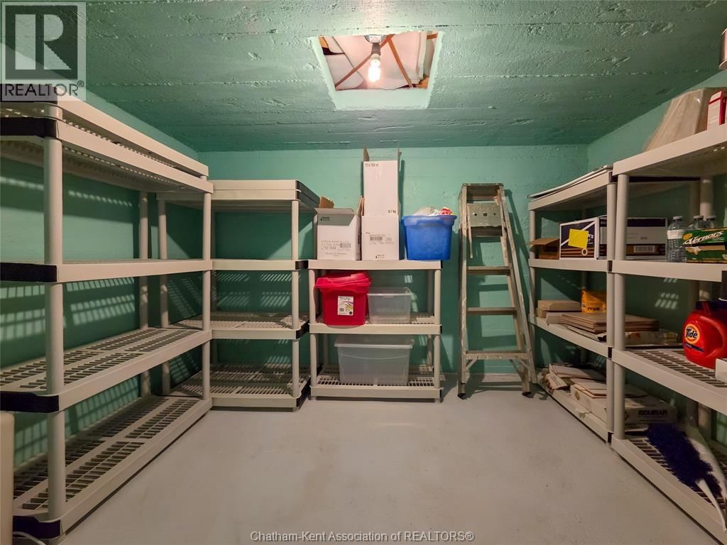 465 VICTORIA AVENUE Image 46