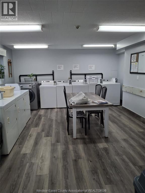 6588 THORNBERRY CRESCENT Image 32