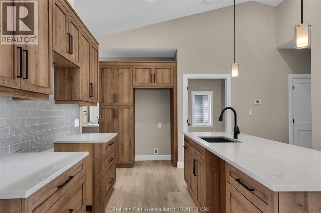 575 KEIL TRAIL NORTH Image 13