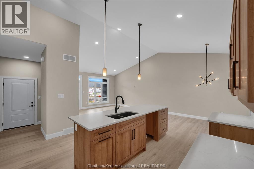 575 KEIL TRAIL NORTH Image 17