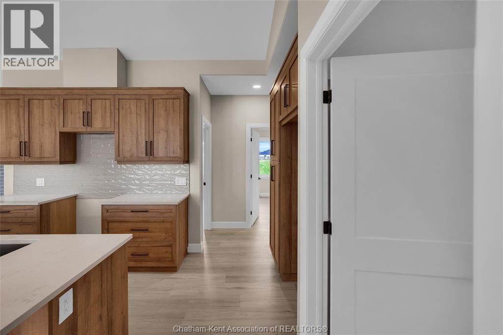 575 KEIL TRAIL NORTH Image 19