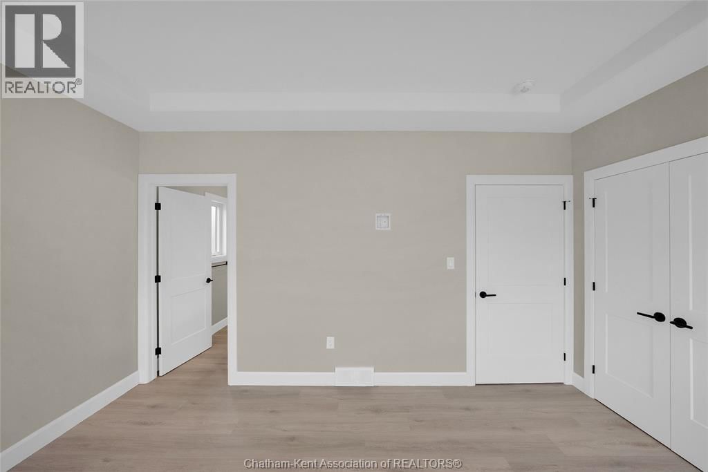 567 KEIL TRAIL NORTH Image 17