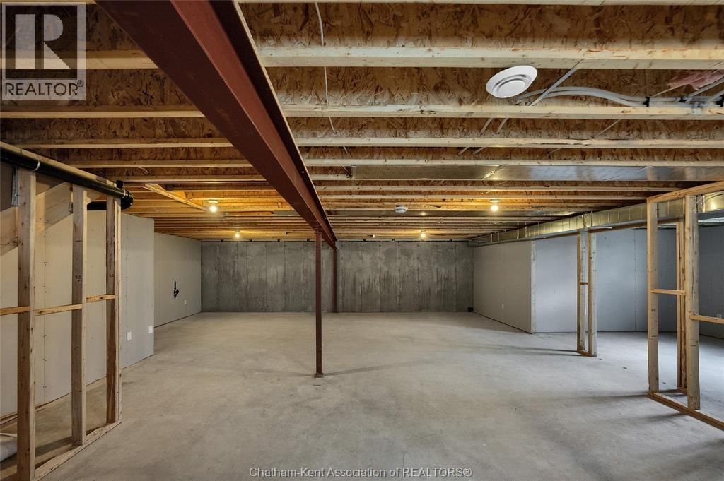 567 KEIL TRAIL NORTH Image 33