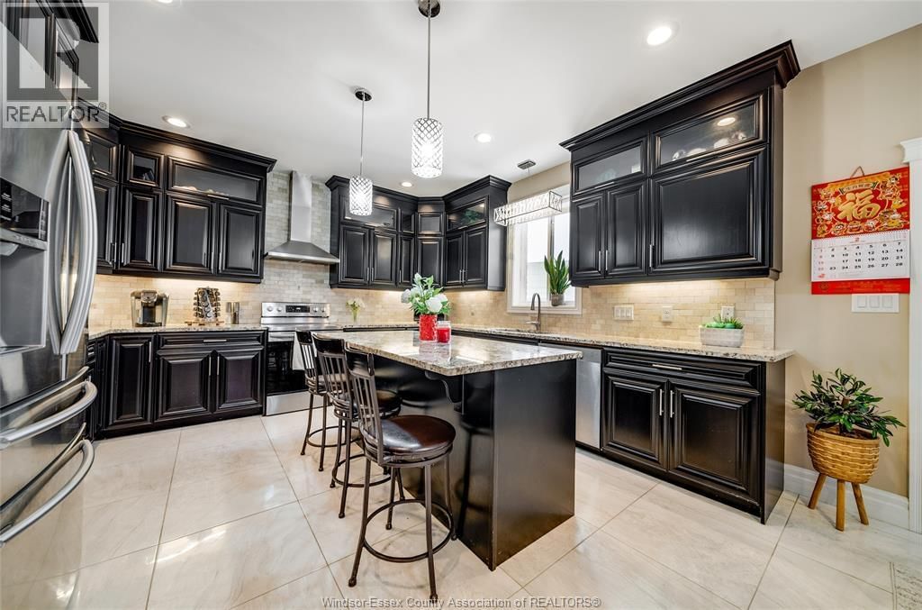 2280 DANDURAND Image 13