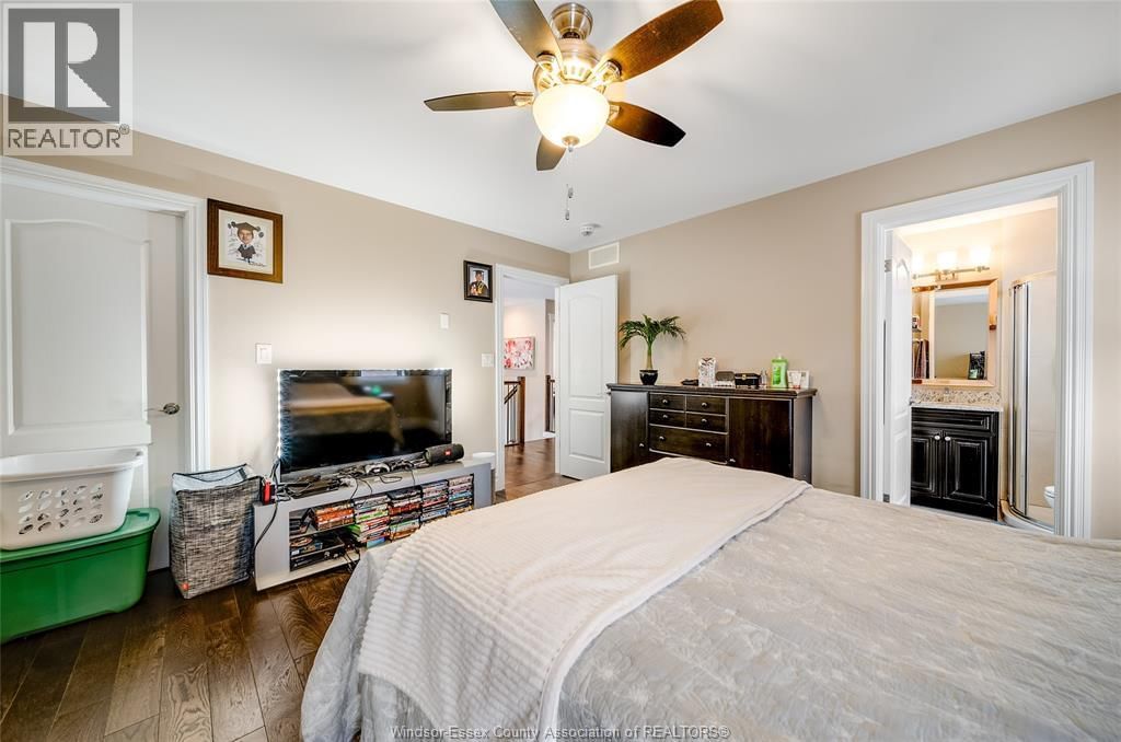 2280 DANDURAND Image 29