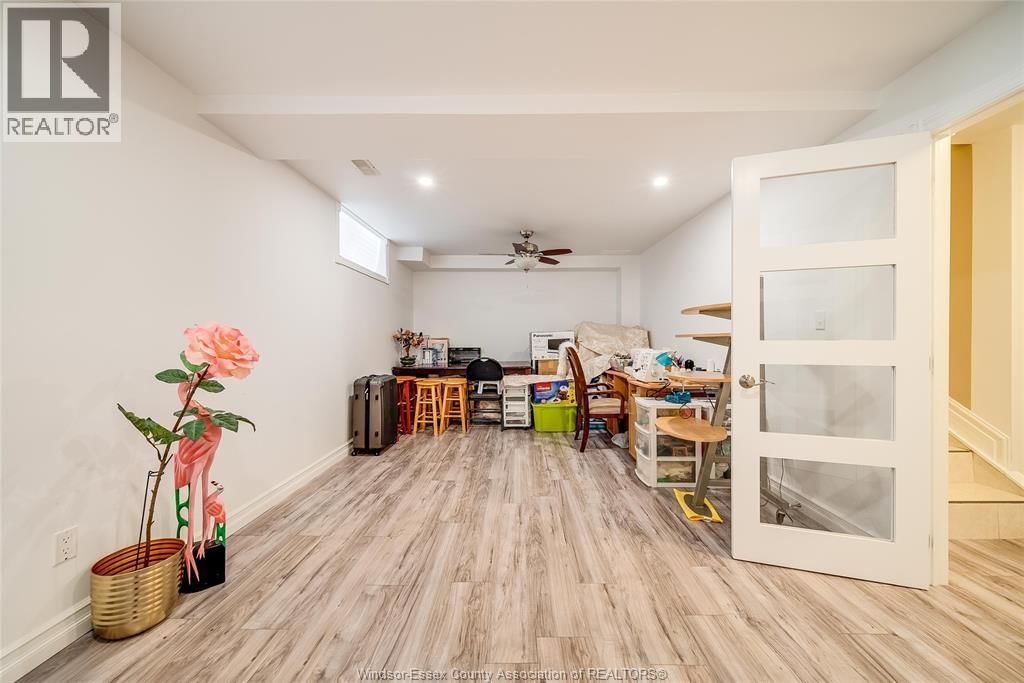 2280 DANDURAND Image 39