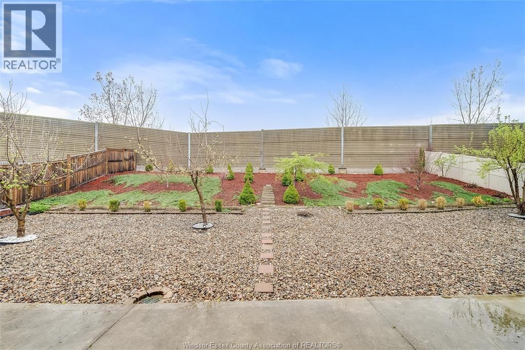 2280 DANDURAND Image 43