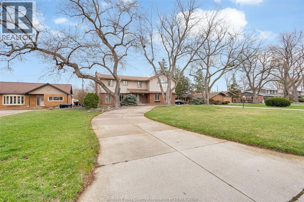 3748 OUELLETTE AVENUE Image 13