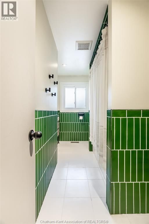 164 TIMMINS CRESCENT Image 22