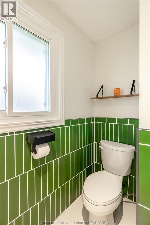 164 TIMMINS CRESCENT Image 24