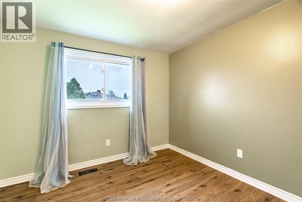 164 TIMMINS CRESCENT Image 27