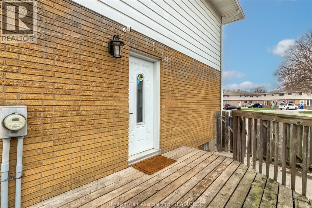 164 TIMMINS CRESCENT Image 4