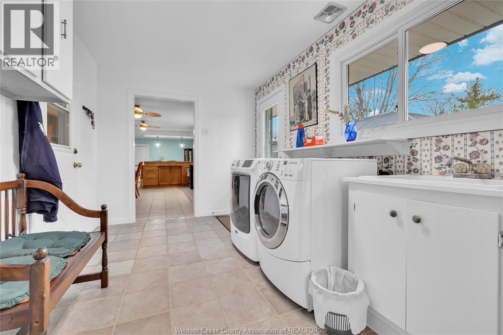 771 ST. PIERRE STREET Image 24