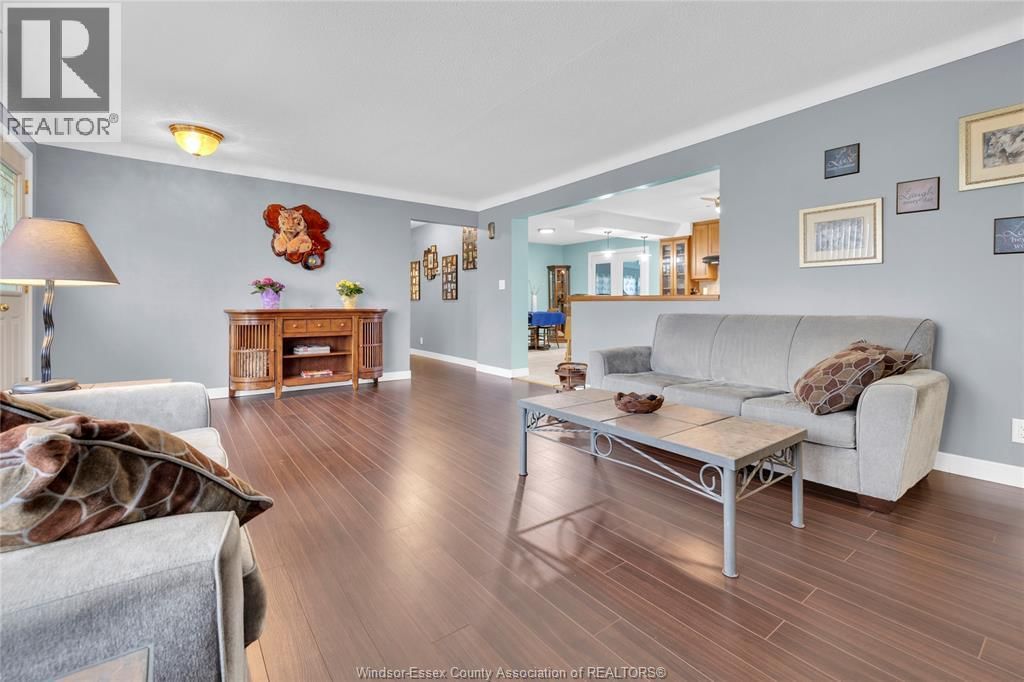 771 ST. PIERRE STREET Image 3