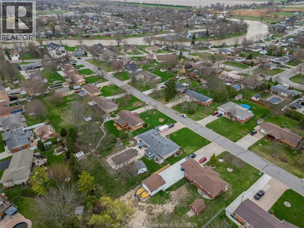 771 ST. PIERRE STREET Image 40