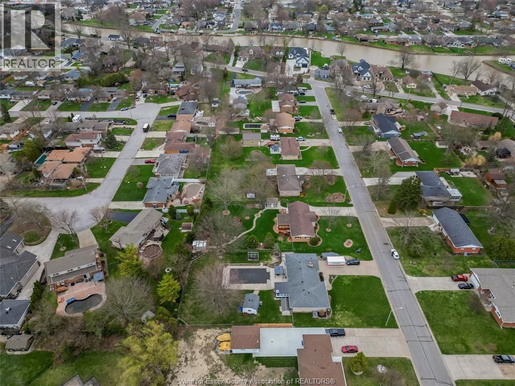 771 ST. PIERRE STREET Image 41