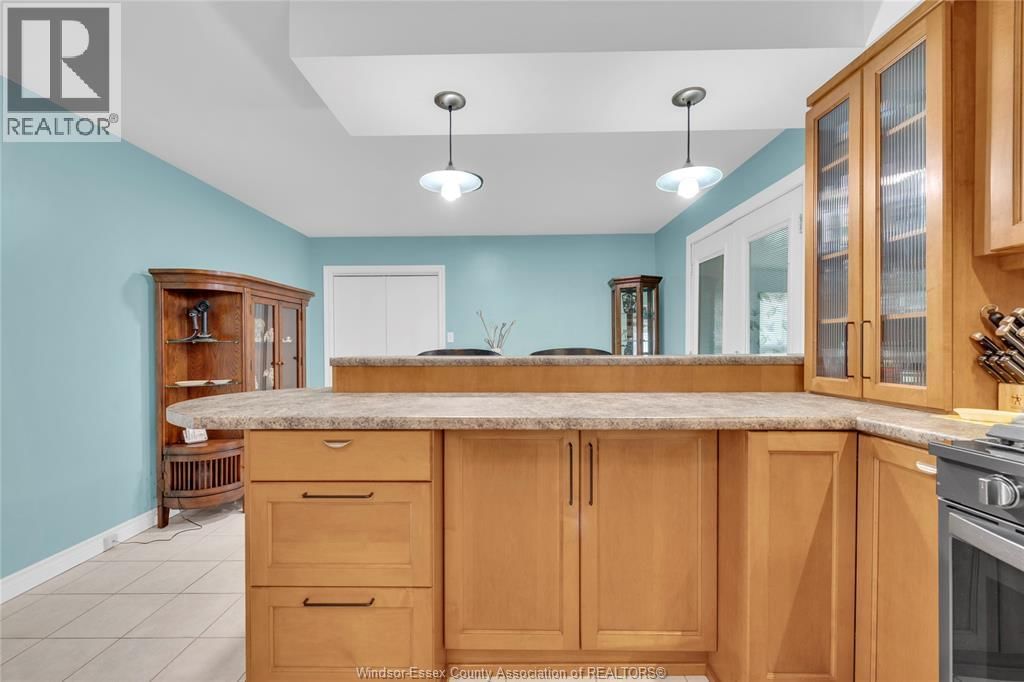 771 ST. PIERRE STREET Image 9