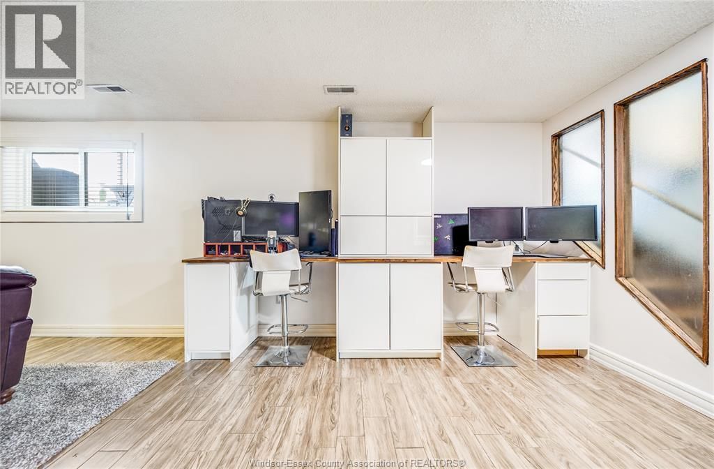 13158 DILLON DRIVE Image 17