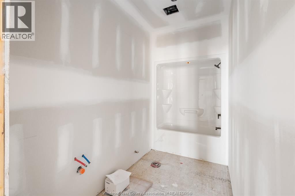 252 FORD ROAD Image 12