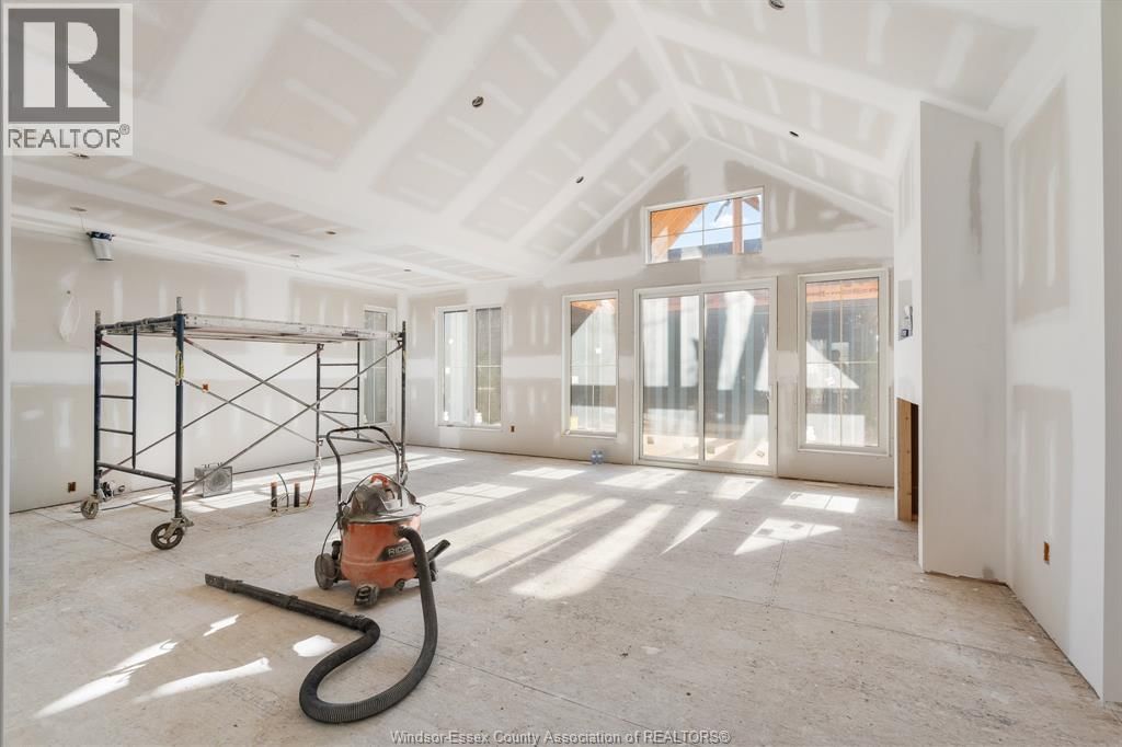 252 FORD ROAD Image 19