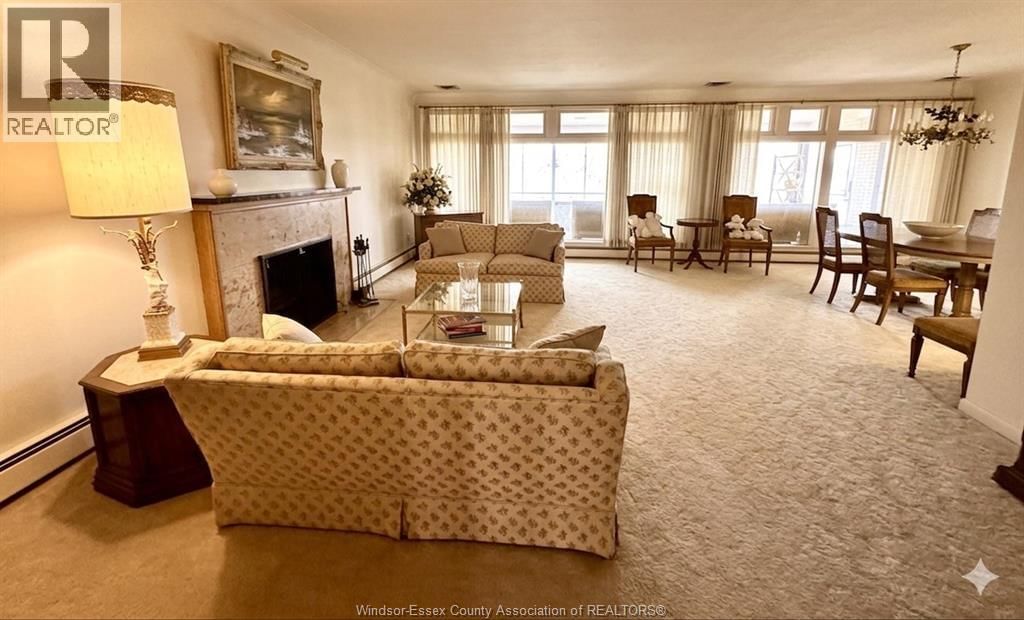 4470 RIVERSIDE DRIVE Image 7