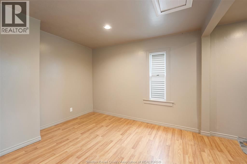 989 LINCOLN Image 10