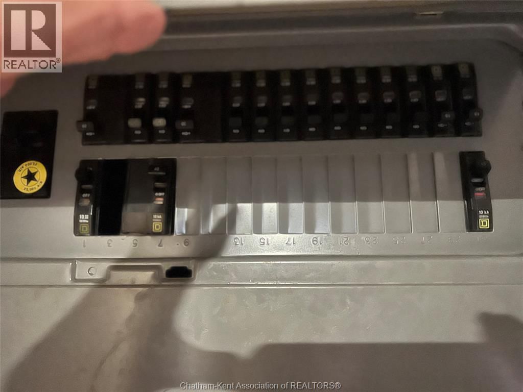 77 FLORENCE STREET Image 15