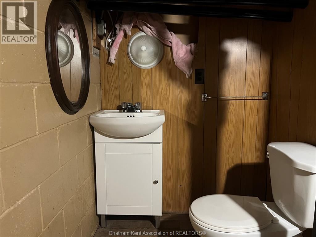 77 FLORENCE STREET Image 16