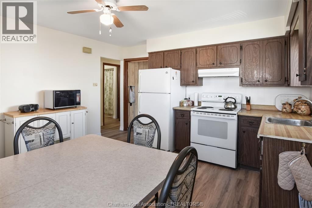 48 ANGER STREET Image 12