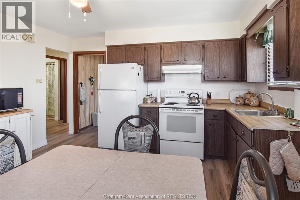 48 ANGER STREET Image 13